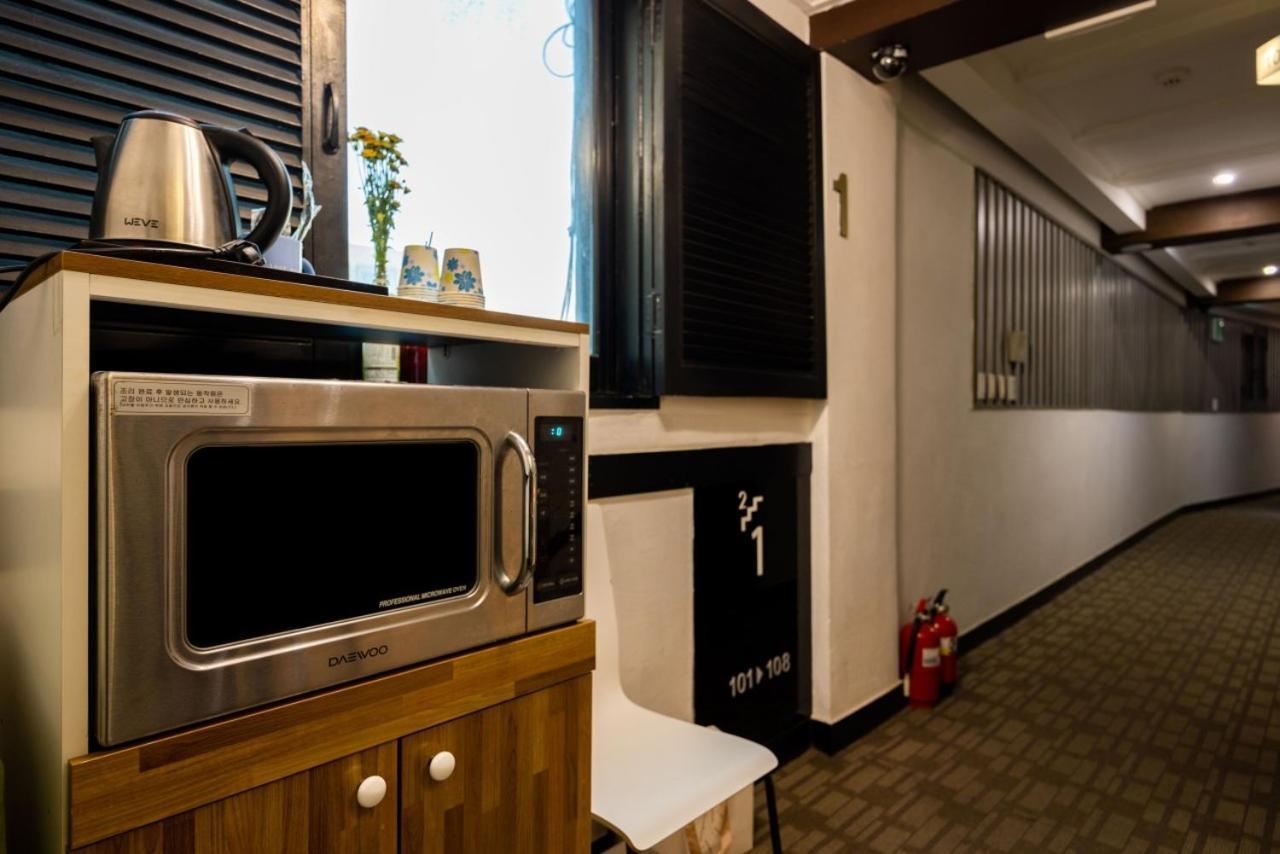 Hotel Junoh Seoul Exterior photo